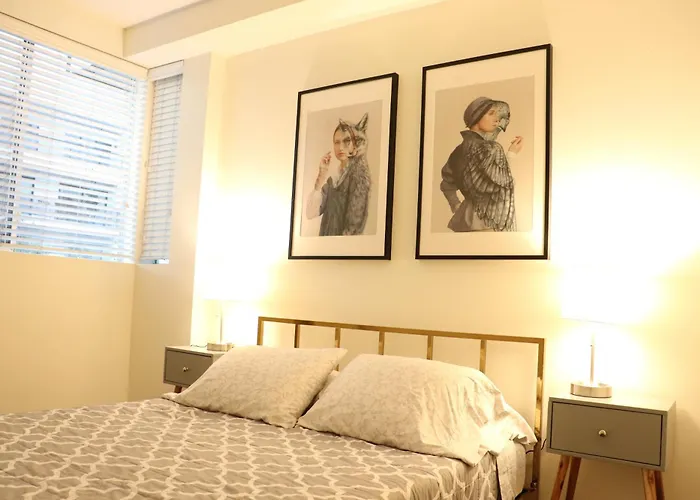 Heart Of Santa Monica 2 Bedroom 2 Bath