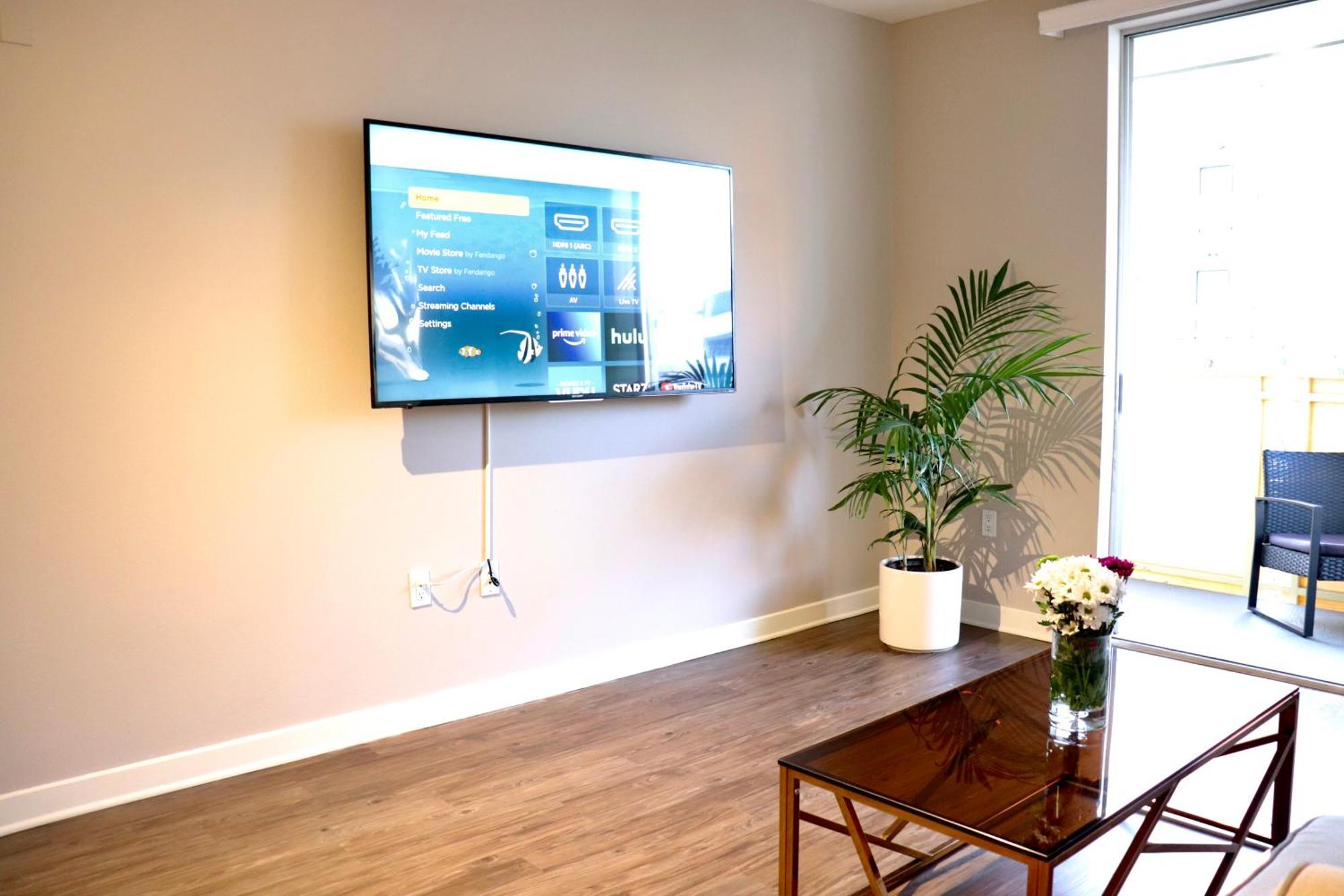 Heart Of Santa Monica 2 Bedroom 2 Bath Appartement *